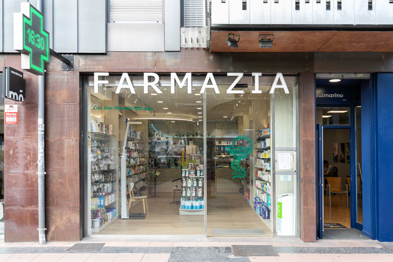 ubicación de la farmacia en el centro de beasain